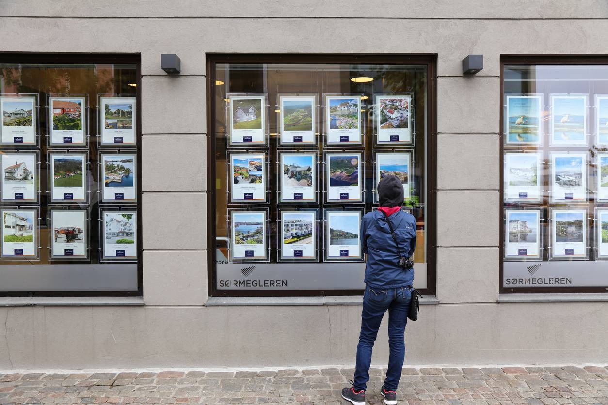 vitrine agence immobilère