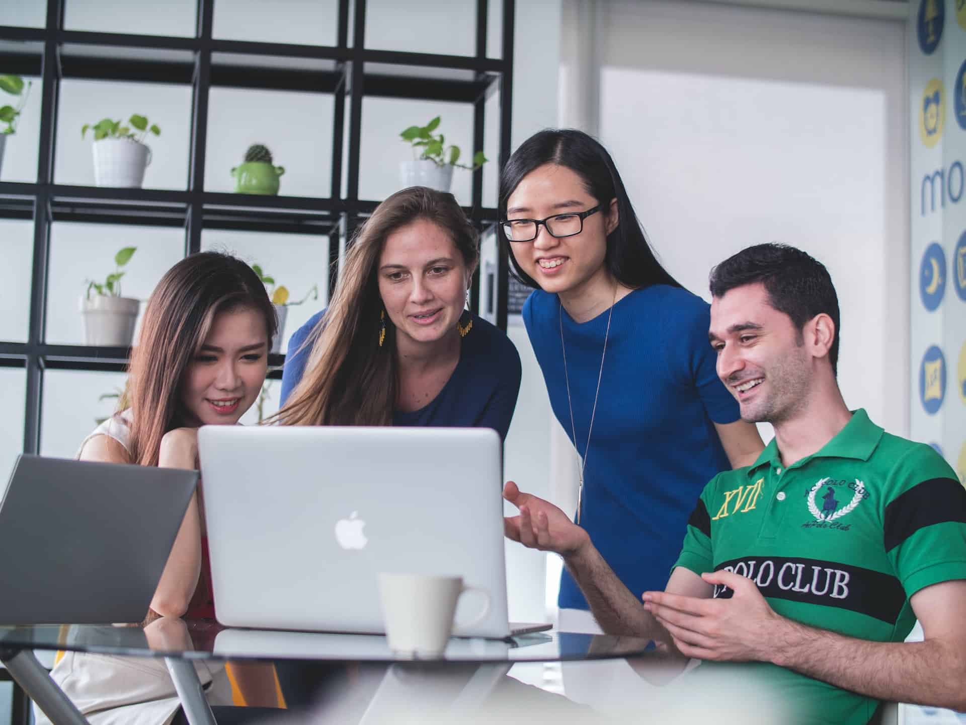 7 tendances et actualités RH à suivre pour 2024 : flexibilité, mobilité, équilibre...