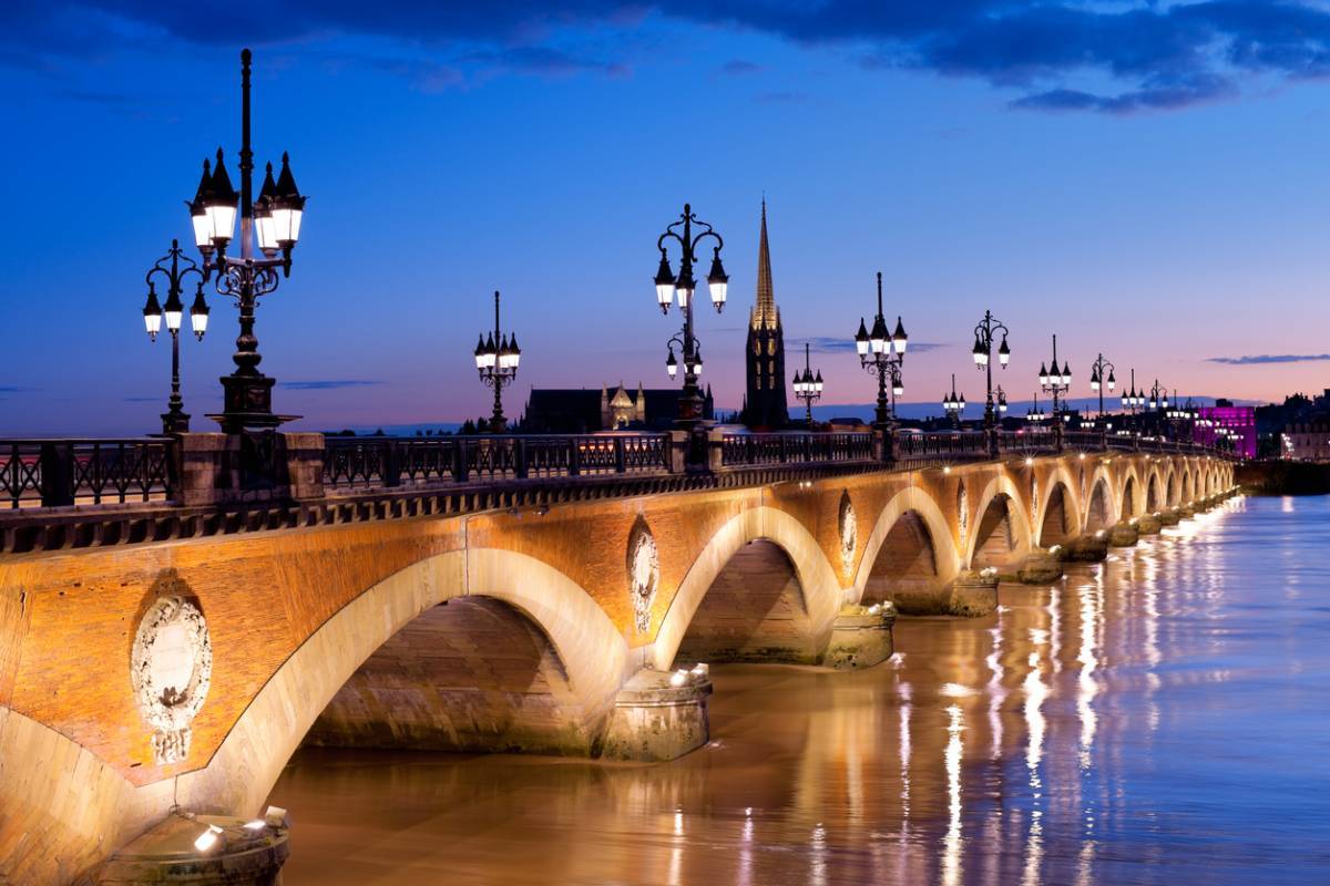 Bordeaux : comment gérer votre patrimoine dans la capitale du vin ?