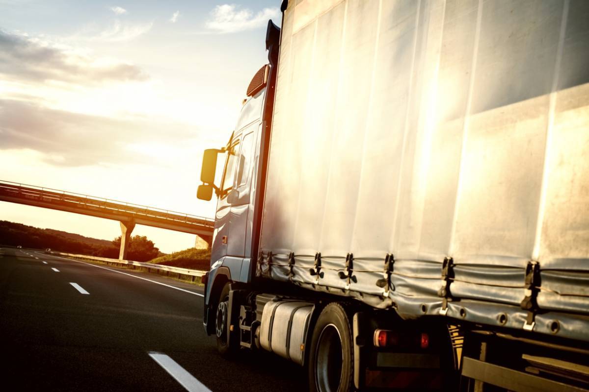 Commandes transportées : comment optimiser le suivi ?