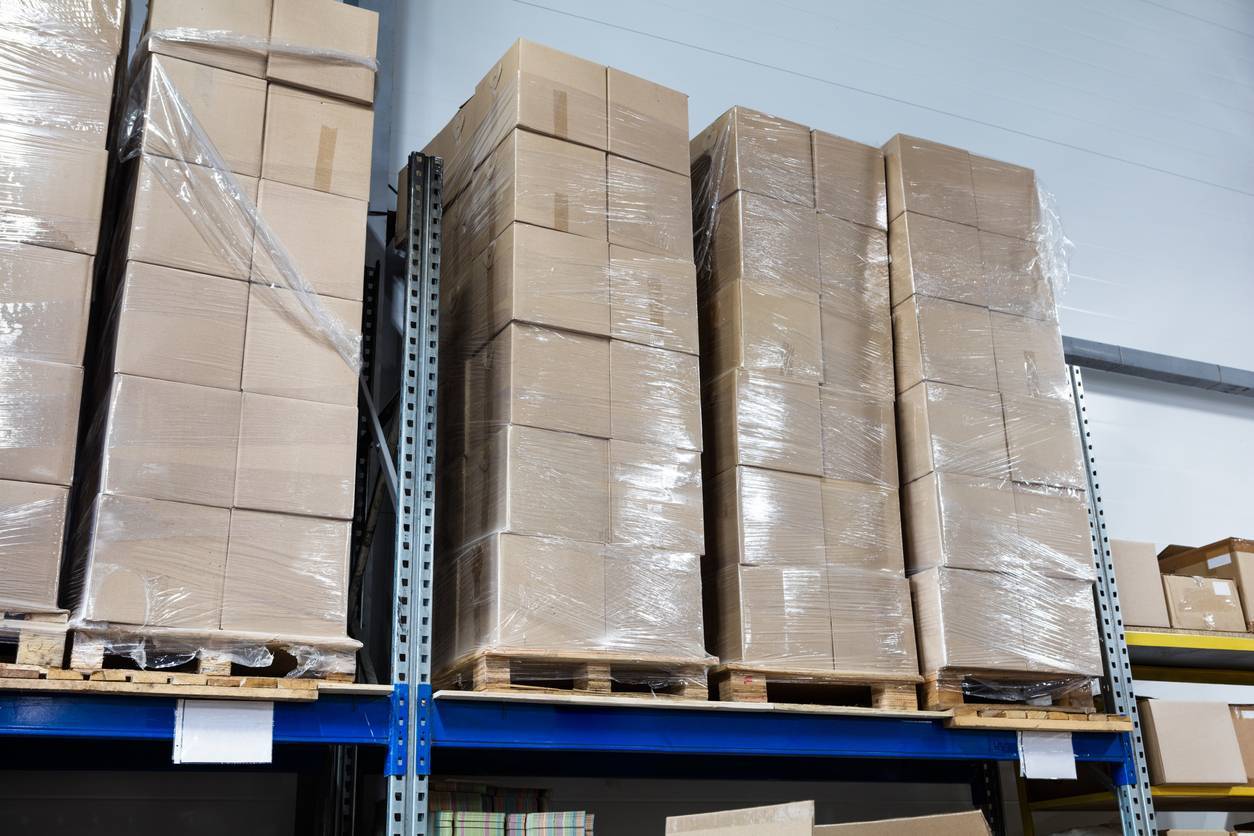 emballage plastique, entrepot, colis