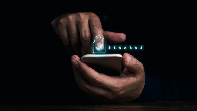 L'application DeFi Tornado Cash se trouve dans une tempête de désespoir