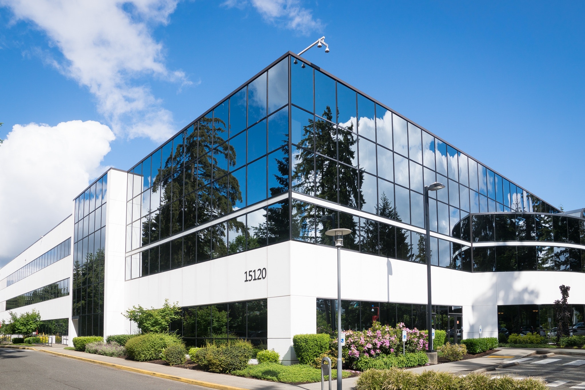 Où louer des locaux d'entreprise sur Nantes et Rennes ?