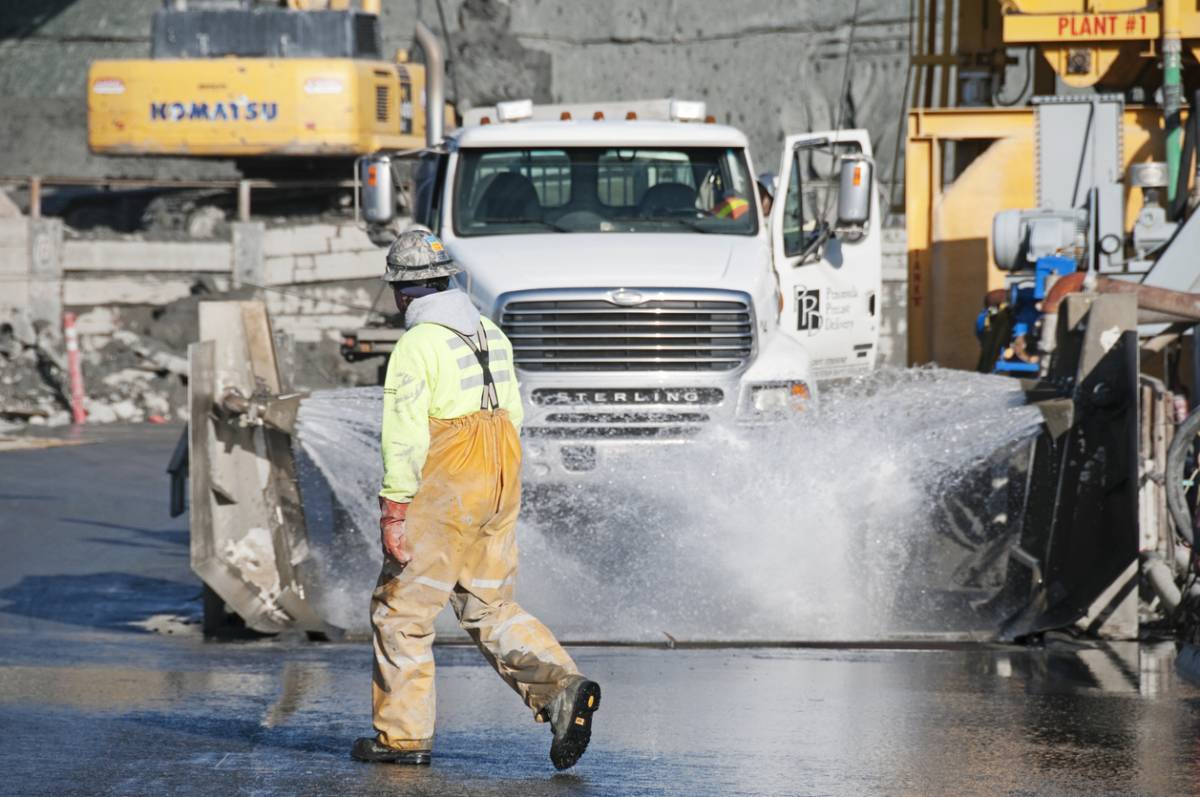 Station de lavage auto : proposez le lavage d'engins de chantier