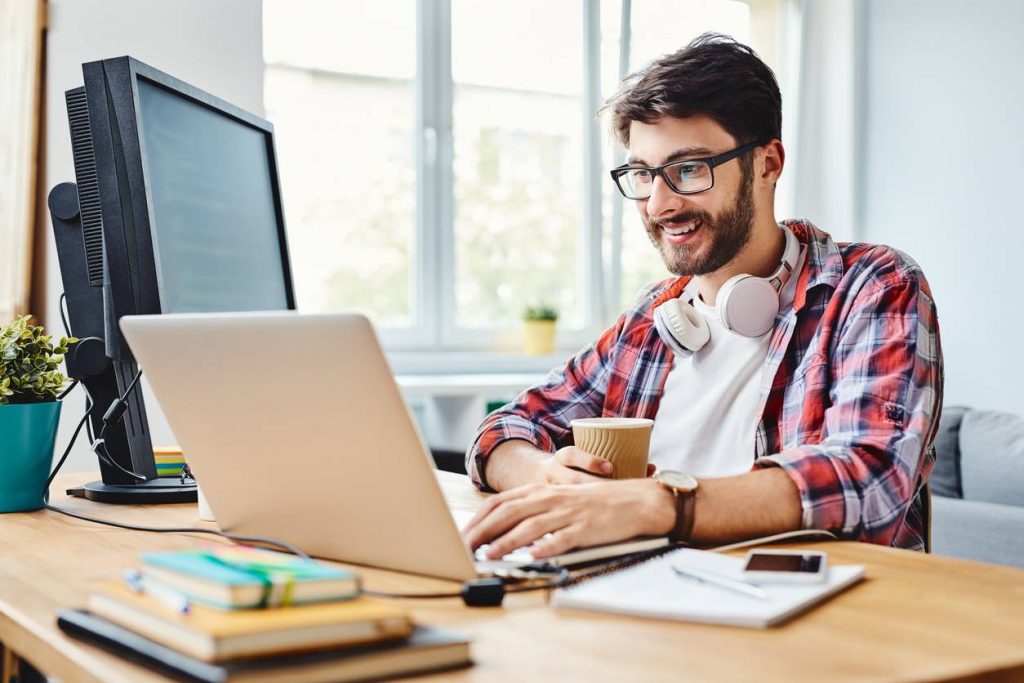 Suivre une formation pour devenir développeur web