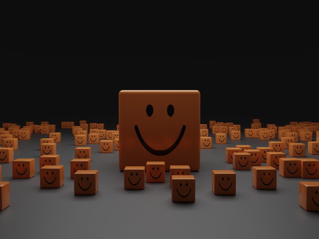 carton avec visage